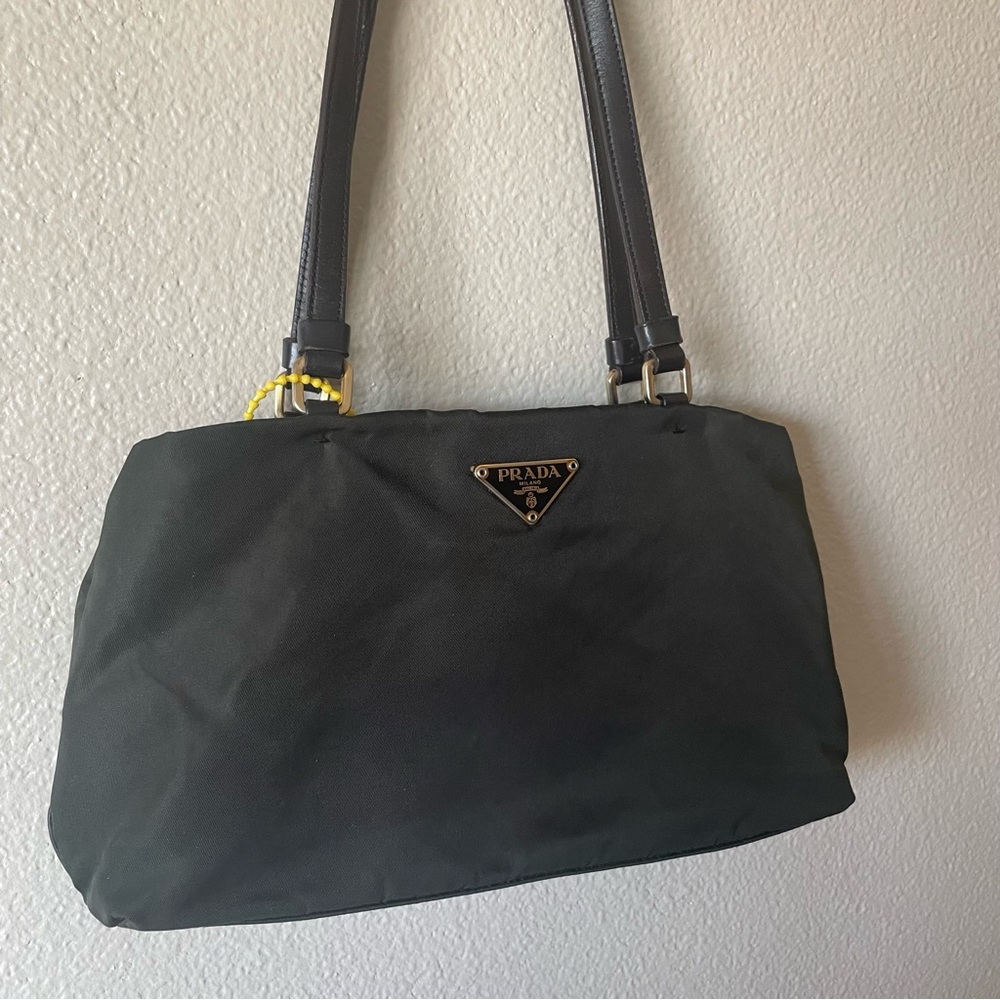 PRADA Nylon Tessuto Shoulder Bag Dark Olive Green - Picture 2 of 9